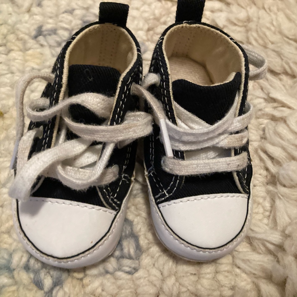 Converse high top crib shoes size 1